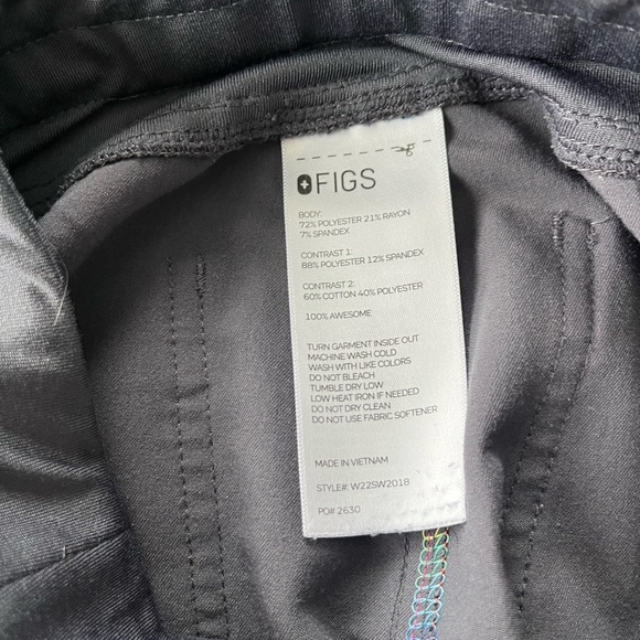 Figs pride scrub set top & bottom XS! Limited edition 🏳️‍🌈 - Picture 6 of 8